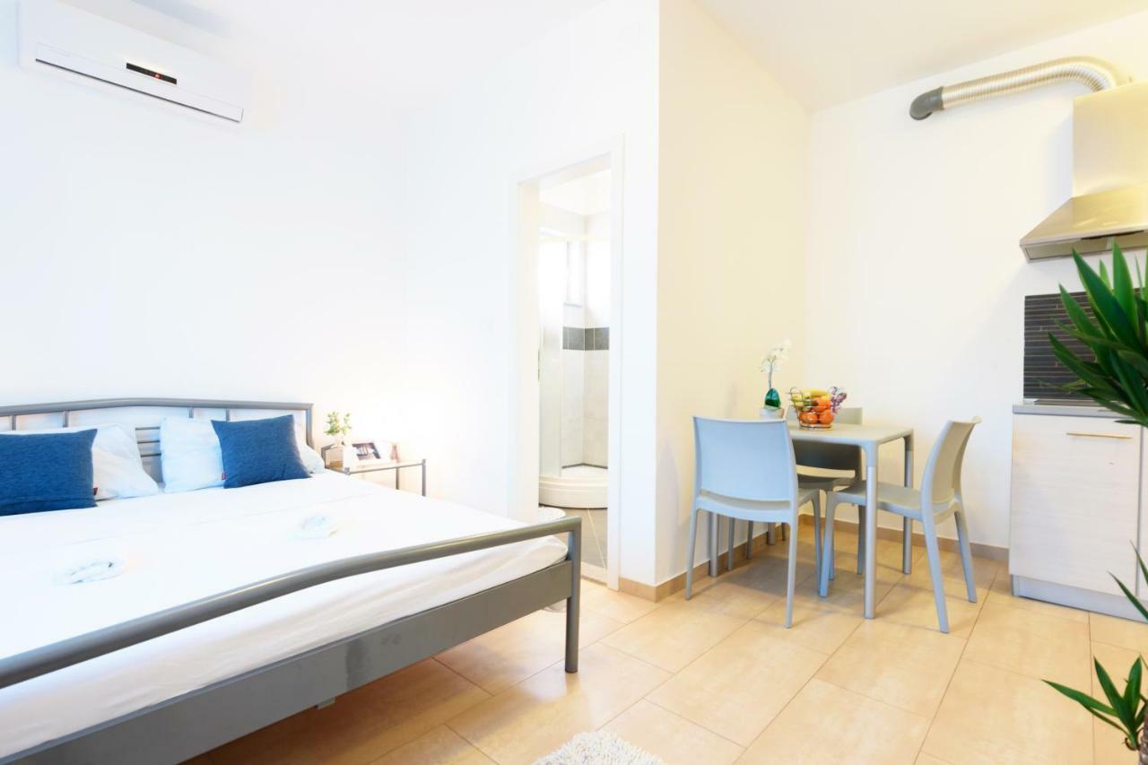 Very Special Apartments Pakoštane Εξωτερικό φωτογραφία