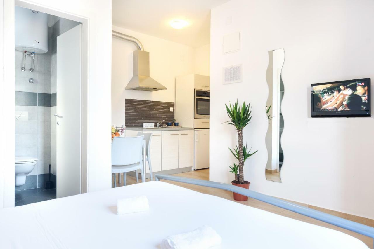 Very Special Apartments Pakoštane Εξωτερικό φωτογραφία