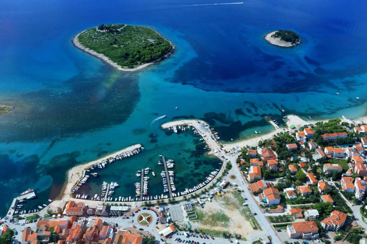 Very Special Apartments Pakoštane Εξωτερικό φωτογραφία