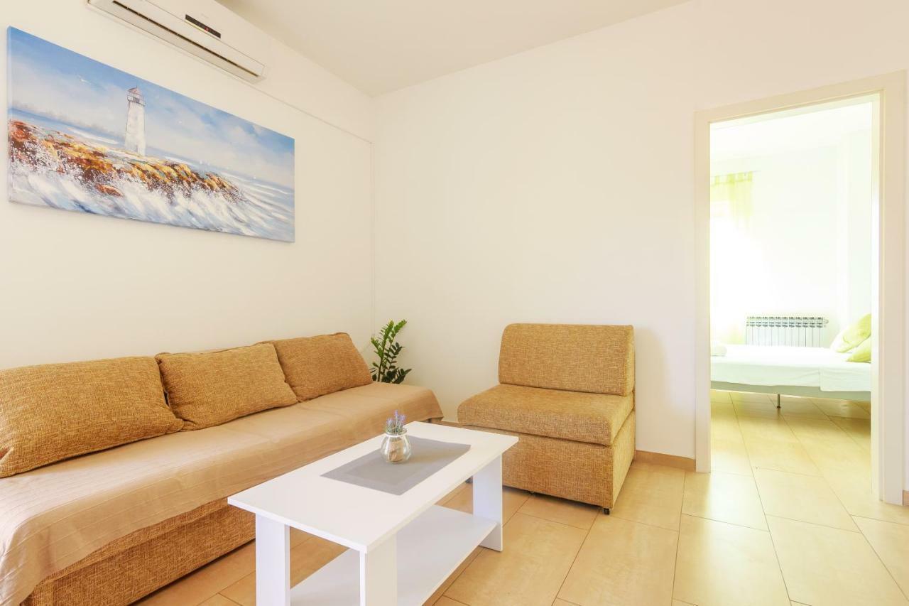 Very Special Apartments Pakoštane Εξωτερικό φωτογραφία