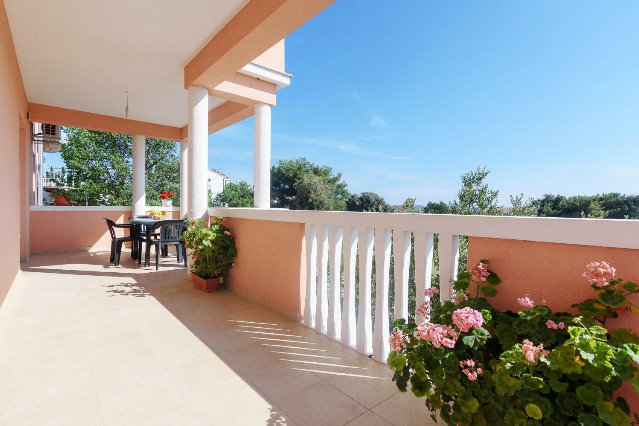 Very Special Apartments Pakoštane Εξωτερικό φωτογραφία