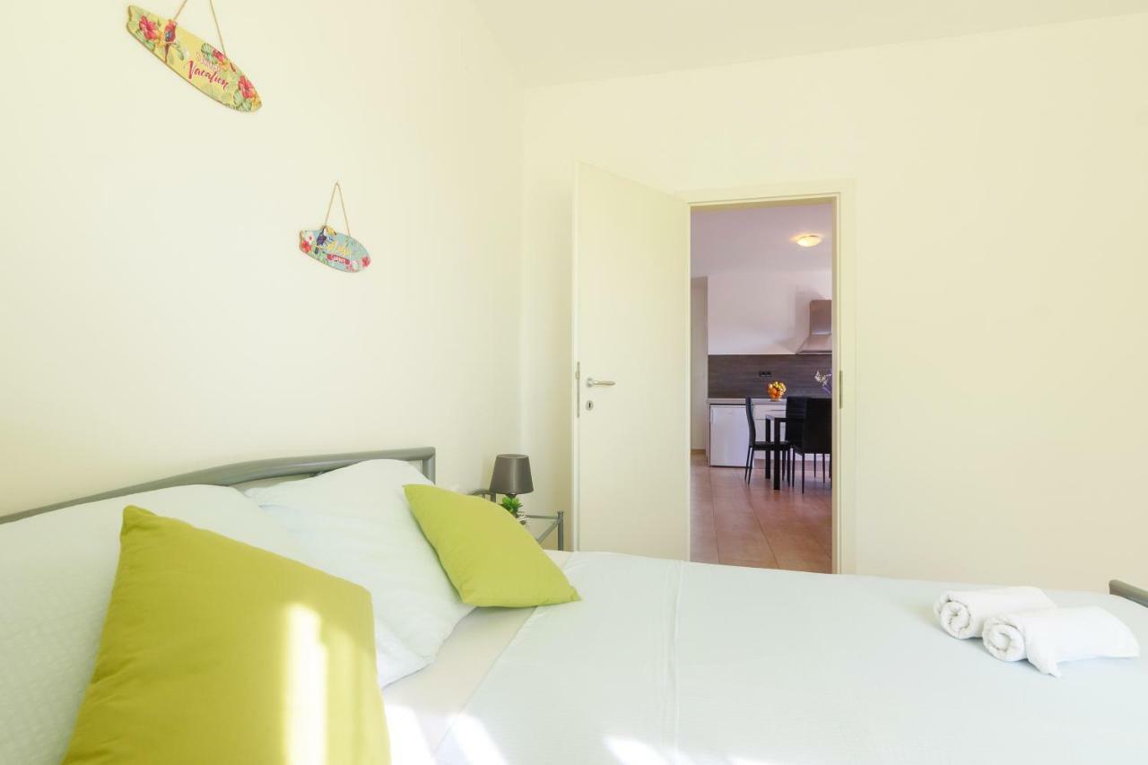 Very Special Apartments Pakoštane Εξωτερικό φωτογραφία