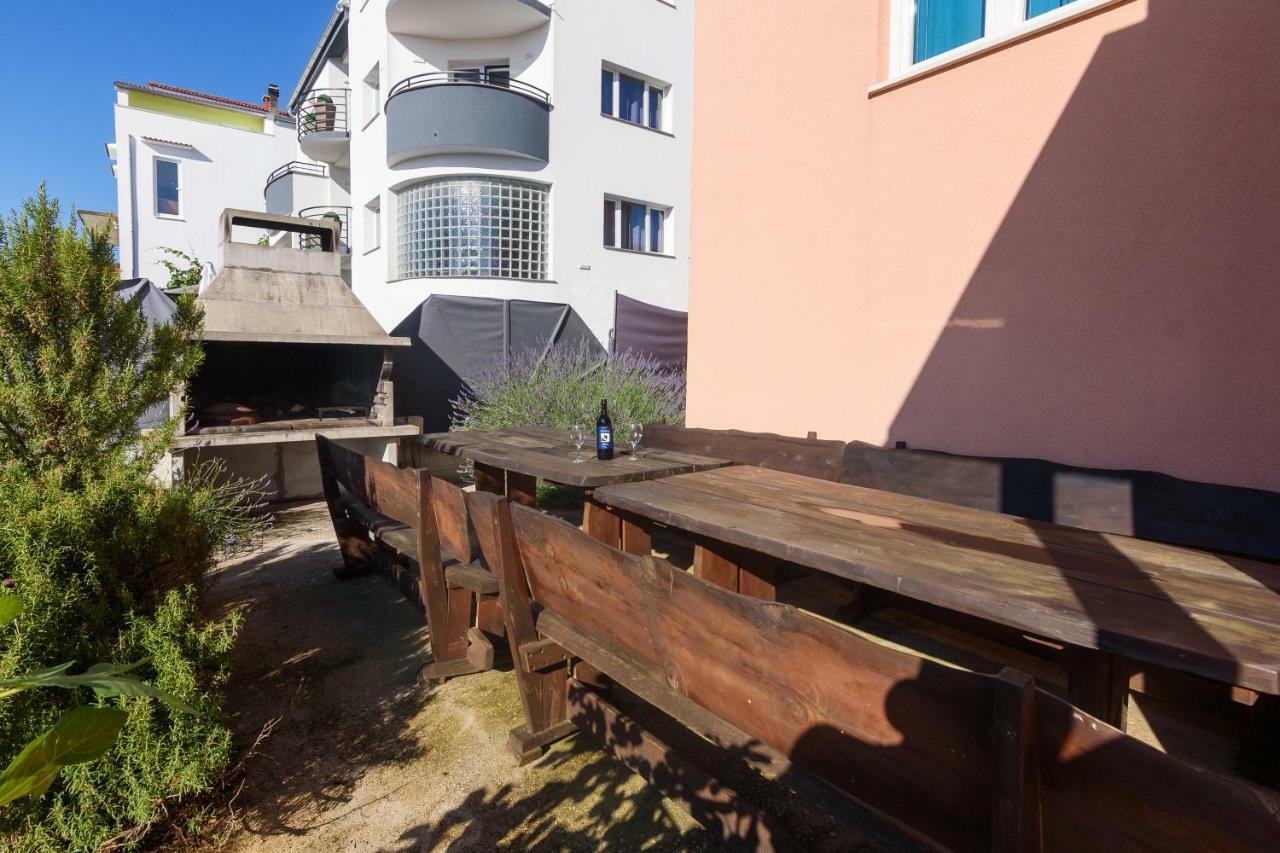 Very Special Apartments Pakoštane Εξωτερικό φωτογραφία
