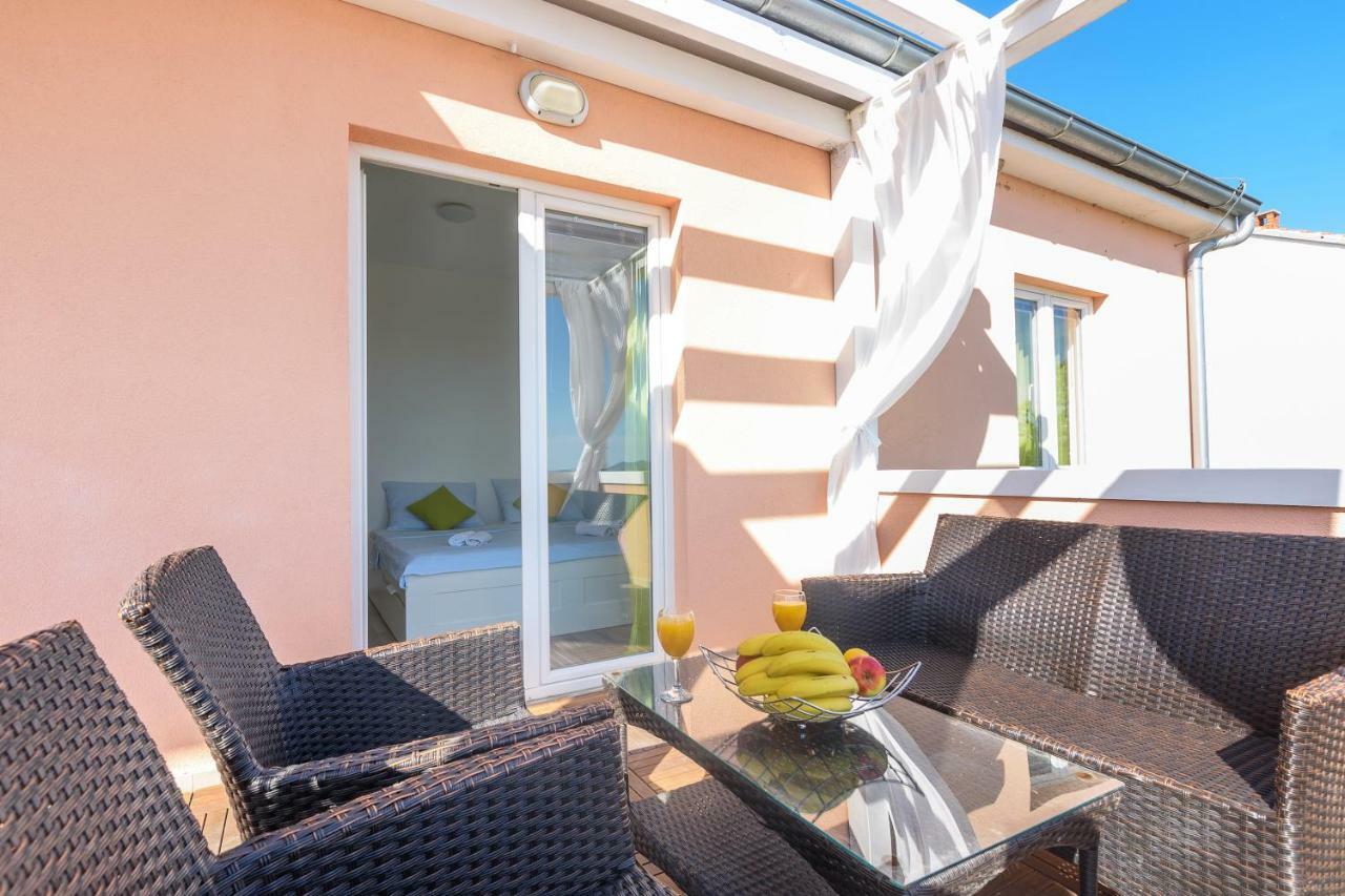 Very Special Apartments Pakoštane Εξωτερικό φωτογραφία