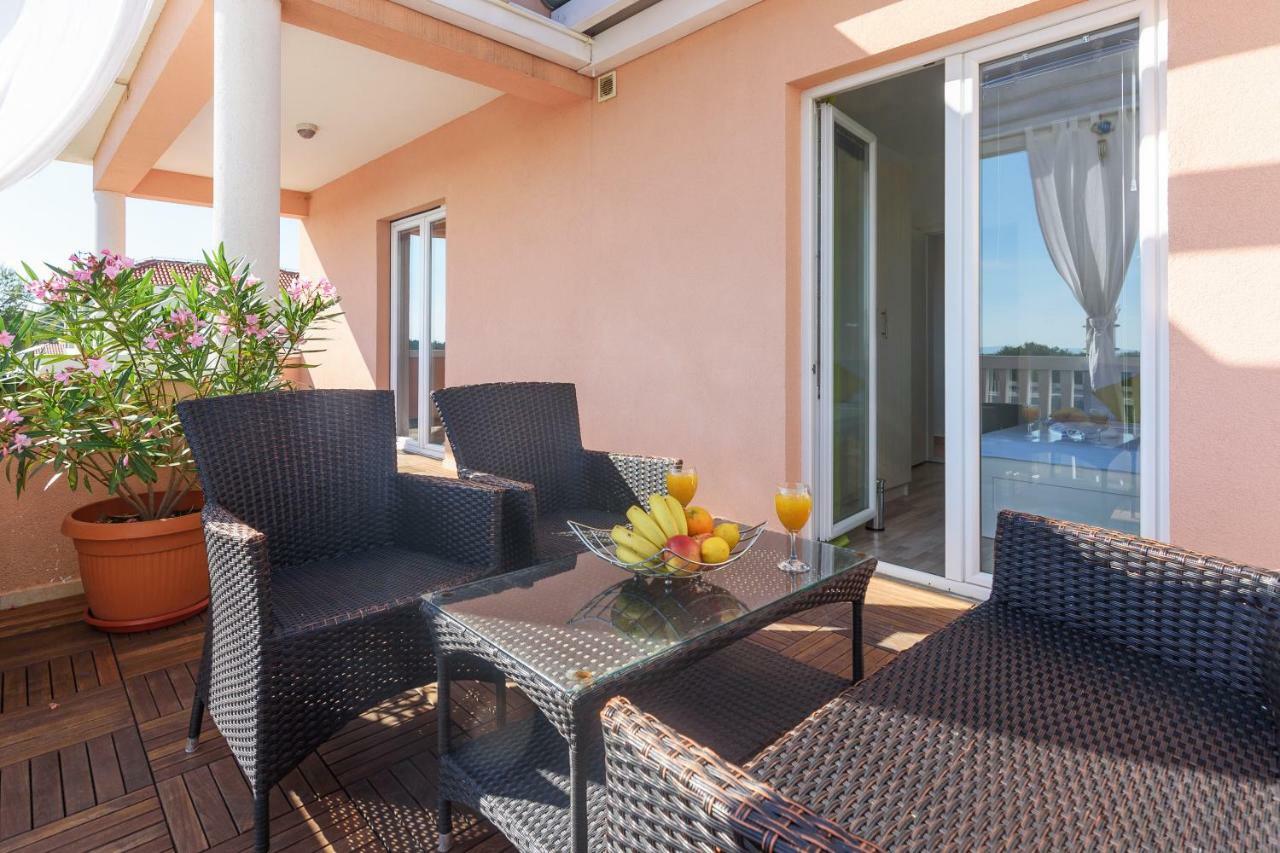 Very Special Apartments Pakoštane Εξωτερικό φωτογραφία