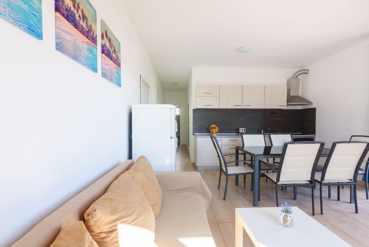 Very Special Apartments Pakoštane Εξωτερικό φωτογραφία